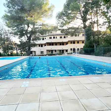 Apartment Proche Mer A Saint-raphael Yourhostehelper